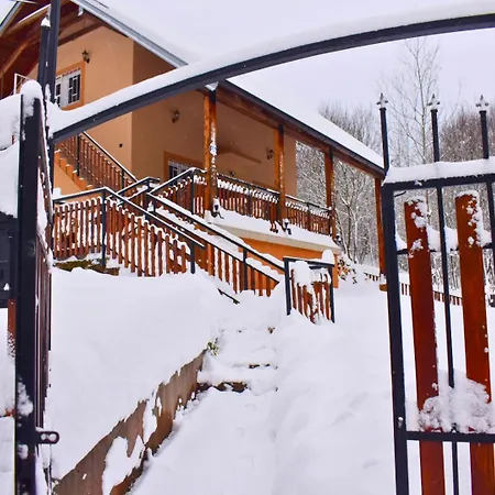 Povlen 1979 - Mini Bar, Karaoke Sound System, Jacuzzi 15 April